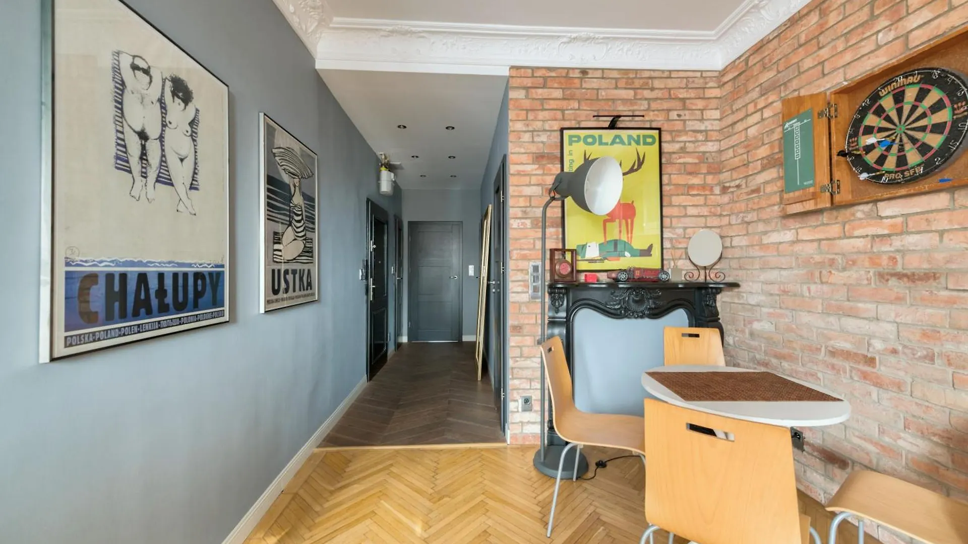 3 City Apartments - Danziger